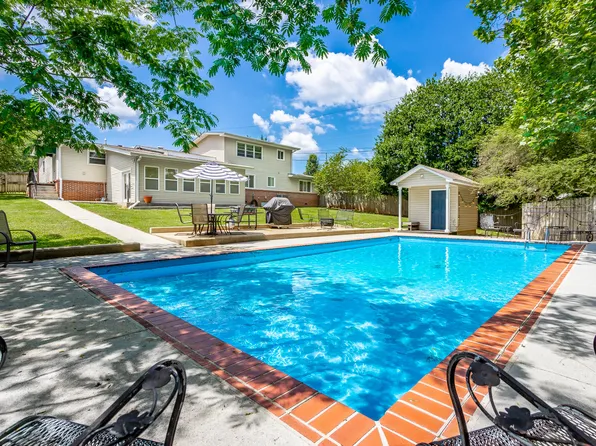 1834 Skyline Dr, Chattanooga, TN 37421