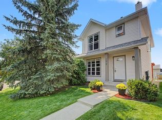 172 E Coverton Cir NE, Calgary, AB T3K4R6