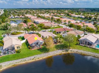 20006 Breezeway Ct, Estero, FL 33928