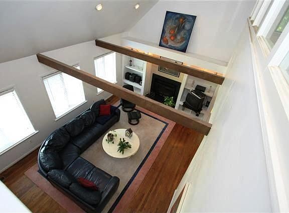 Living Room (areal view)