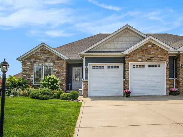 2805 Westwind Dr, Valparaiso, IN 46385