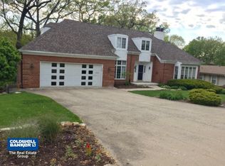 718 Ridge Rd, Lemont, IL 60439