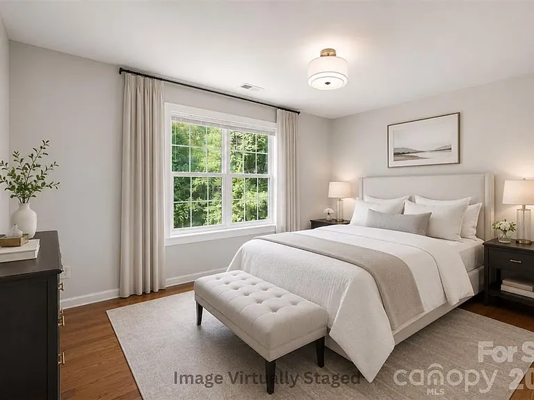11005 Chilcomb Ct — Photo 47