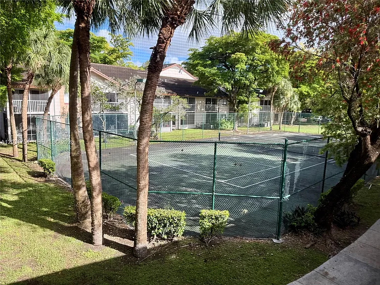 9435 SW 140th Ct #9435 — Photo 23