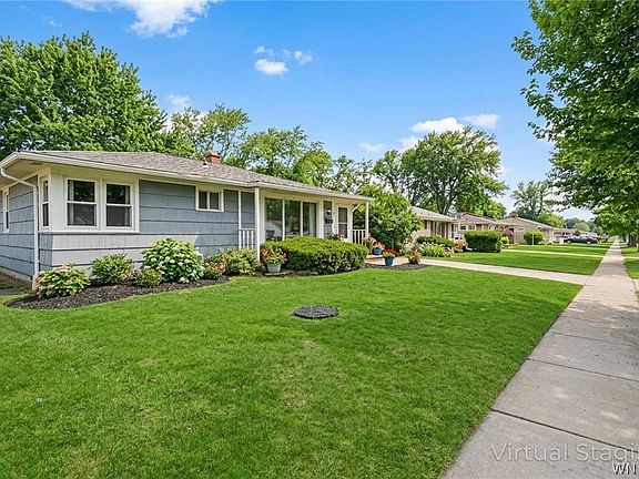 2nd image of 132 Glenhurst Rd