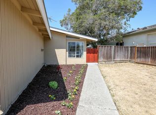 367 Hiddenlake Dr, Sunnyvale, CA 94089