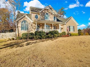 5565 Twelve Oaks Dr, Cumming, GA 30028