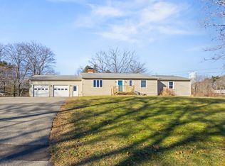 64 Old County Rd, Hampden, ME 04444