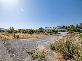 1081 W Dyer Rd, Pahrump, NV 89048