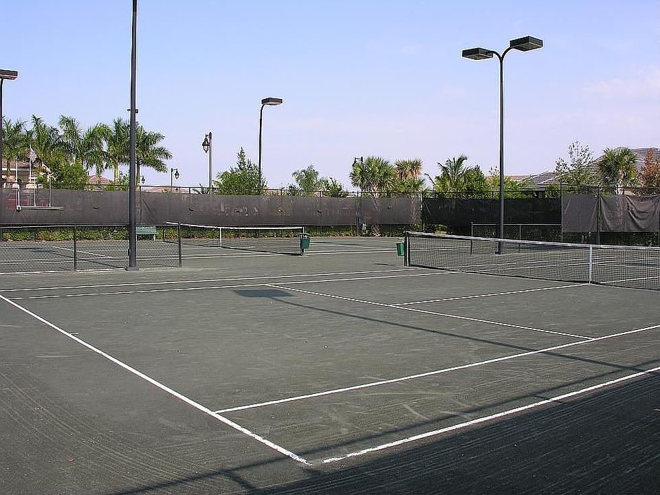 Community Tennis Courts