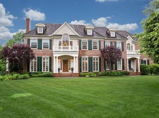 3 Stonefield Ln, Wellesley, MA 02482