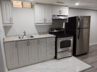 674 Wildgrass Rd, Mississauga, ON L5B 4J5