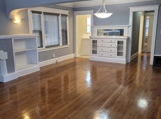 1137 E 2nd St, Long Beach, CA 90802