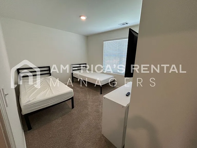 7213 Wilburton Ln — Photo 14