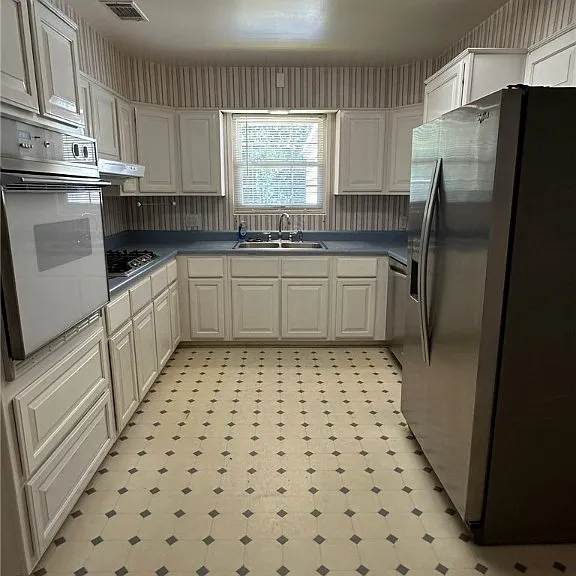5201 Habersham St — Photo 7