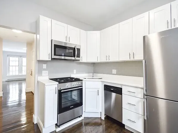 48 Clearway St, Boston, MA