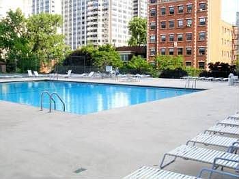 2nd image of 4343 N Clarendon Ave APT 2018