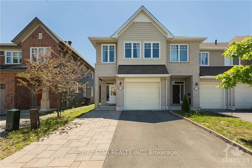 3 bed, $2,850 — Photo 1