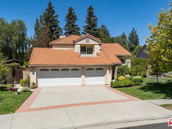 7721 Atron Ave, Canoga Park, CA 91304