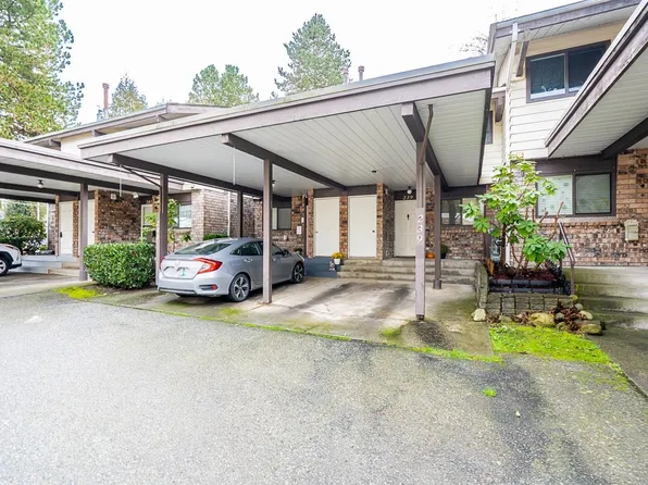 7447 140th St #239, Surrey, BC V3W 6G5