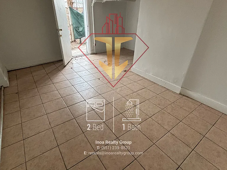 326 Randolph Ave #BASEMENT — Photo 10