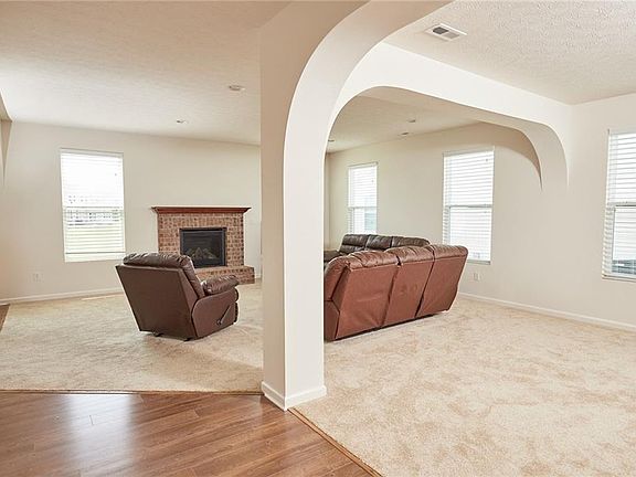 5th image of 7727 Eagle Crescent Dr