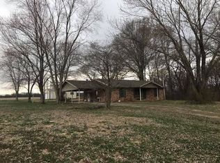 1081 County Road 600 N, Norris City, IL 62869