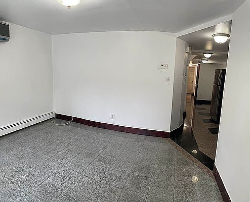 4th image of 25-40 35th St #G
