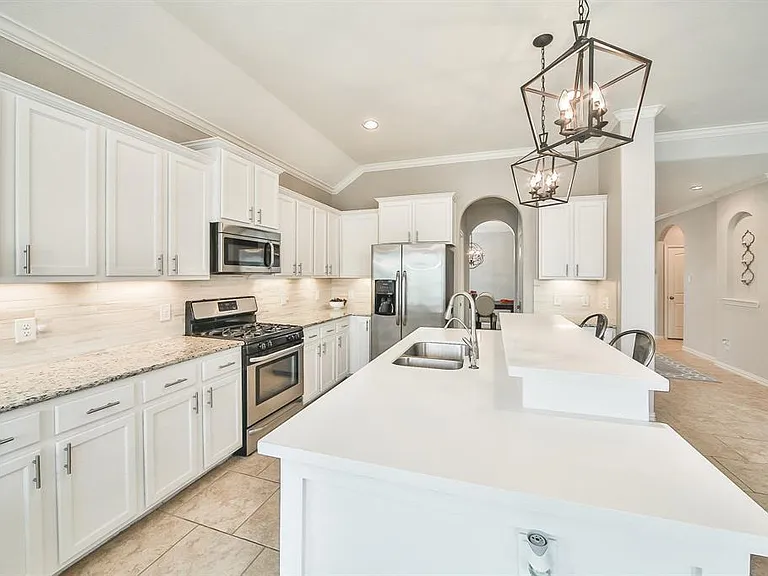 8510 Brinklow Point Dr — Photo 9