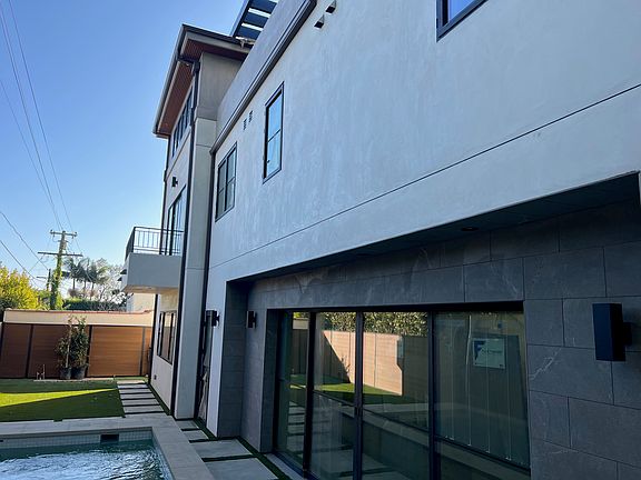 5th image of 1850 Benecia Ave