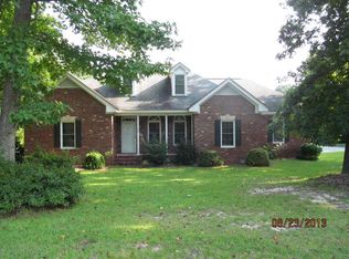 100 Edinborough Ct, Rocky Mount, NC 27803