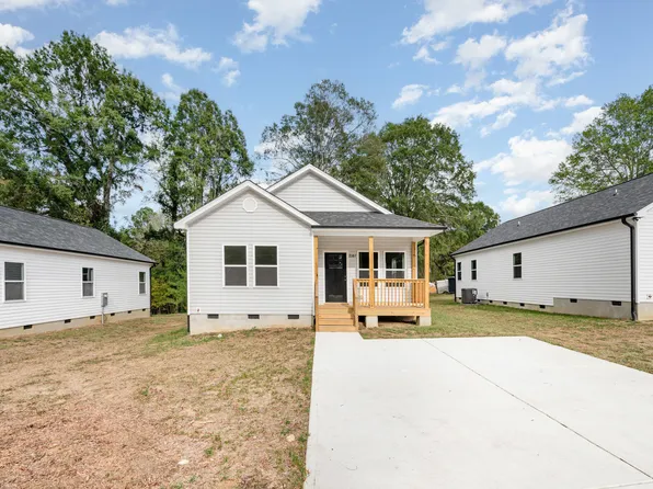 2307 Pinecroft Dr, Burlington, NC 27217