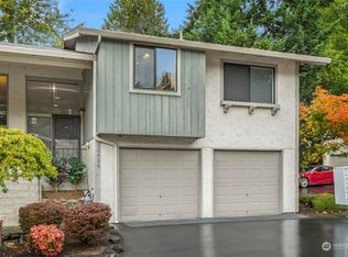 10426 NE 115th Pl, Kirkland, WA 98033