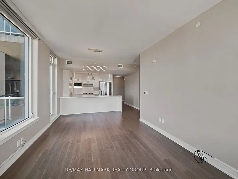 530 De Mazenod Ave #610 — Photo 8