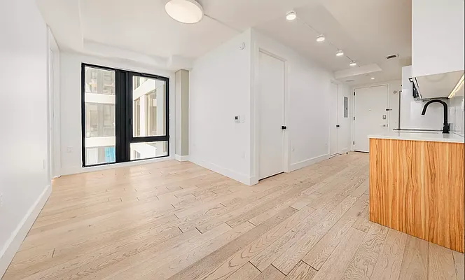 Rented by REAL New York | media 5