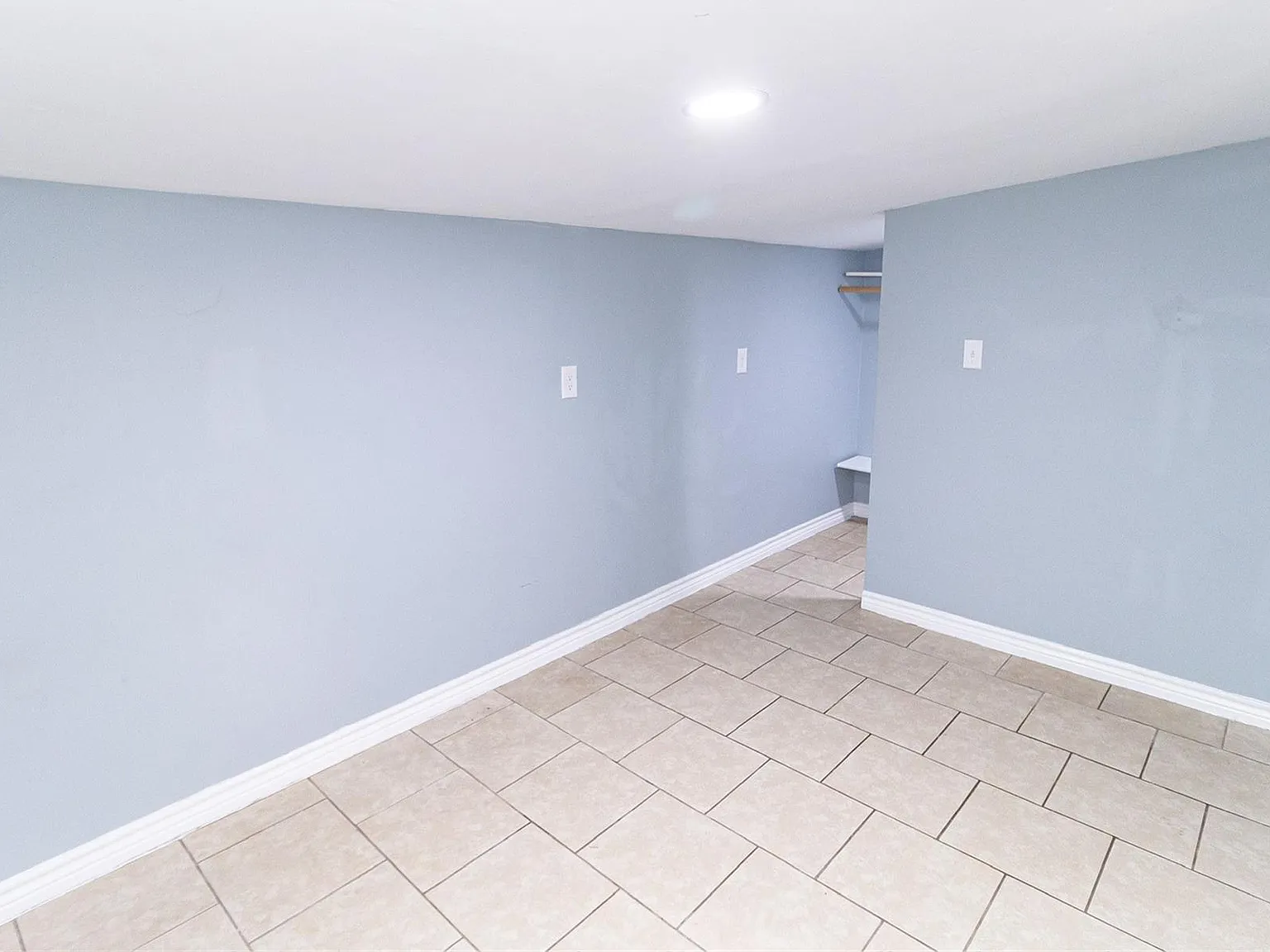 1 bed, 1.0 bath, 716 sqft, $950 — Photo 4