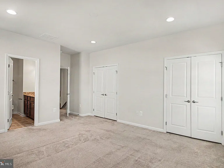 1643 Dorothy Ln — Photo 14