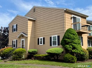11 Deer Run UNIT 11, Bethel, CT 06801