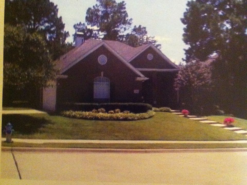 1st image of 2114 Birdwood Cir