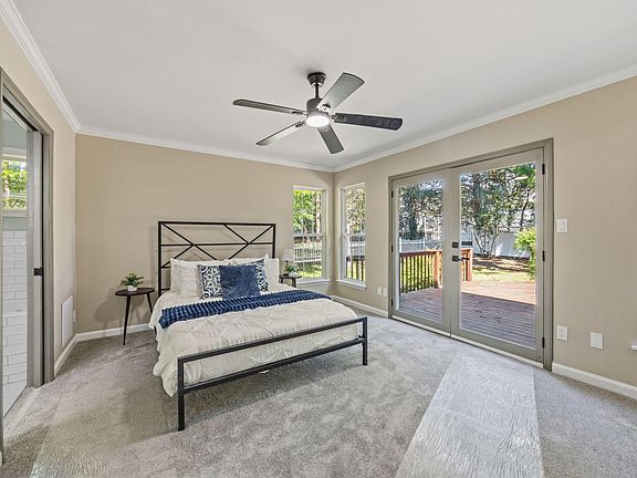 5th image of 100 Alba Ln