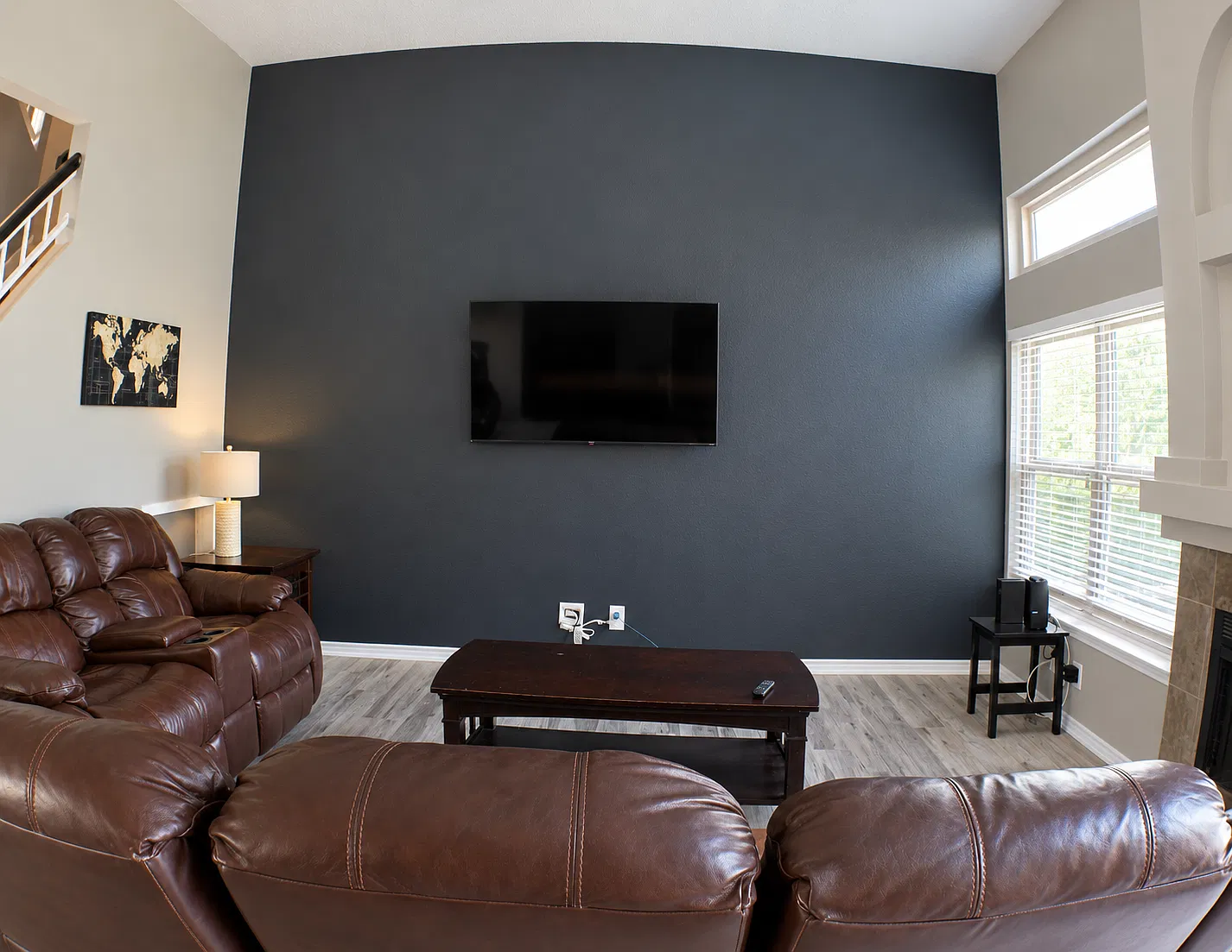 4 bed, 2265 sqft, $3,000 — Photo 3