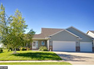 1210 4th St NW, New Prague, MN 56071