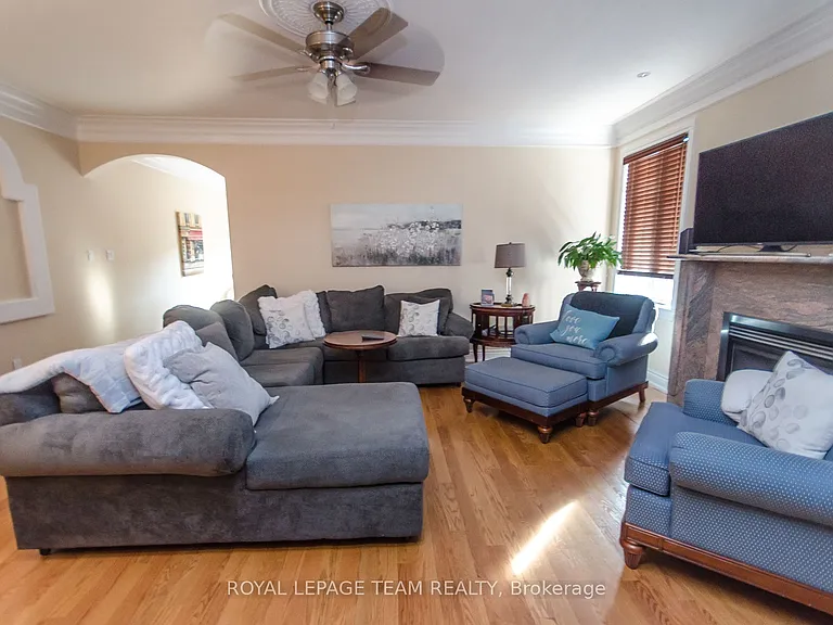 526 Hilson Ave #A — Photo 9