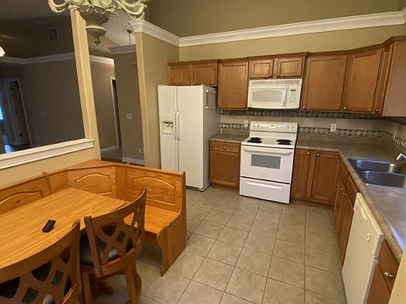 5th image of 2308 Southaven Blvd