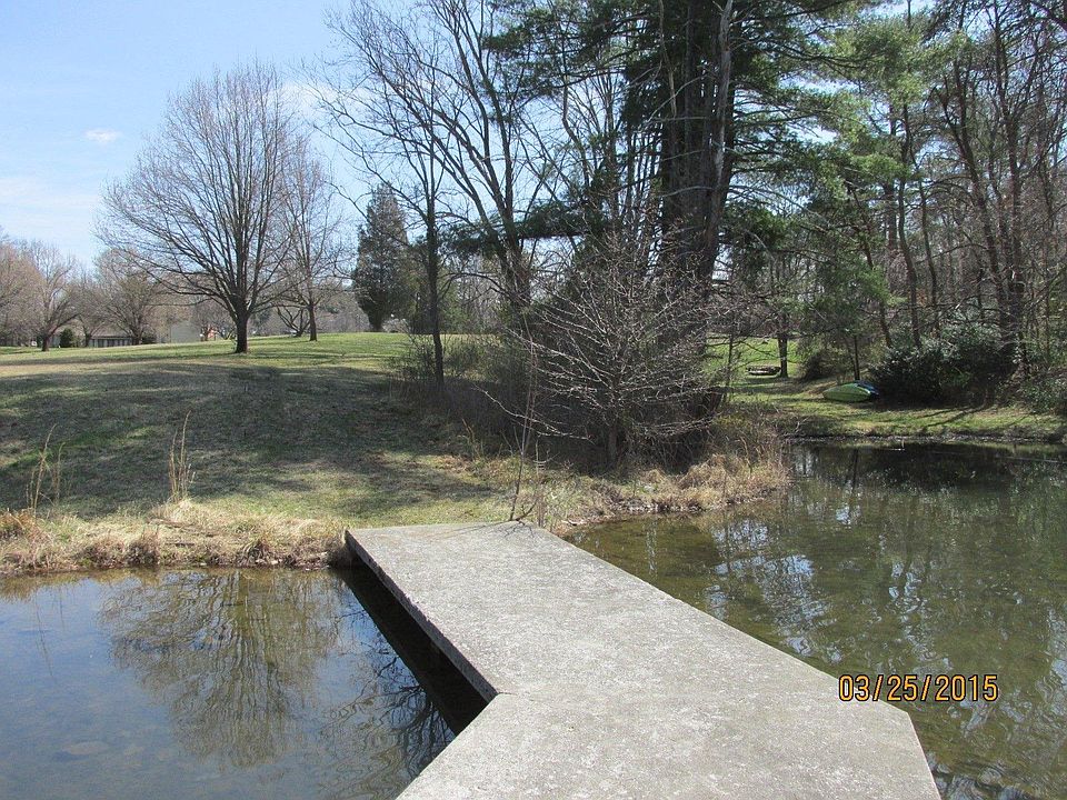 1st image of 3867 S Lake Dr SW
