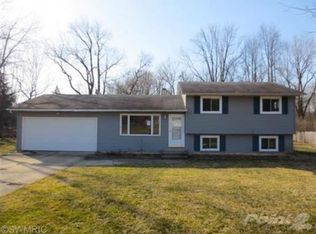 946 Birch St, Niles, MI 49120