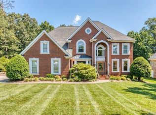 7335 Olde Sycamore Dr, Mint Hill, NC 28227