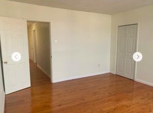 2240 S 5th St, Philadelphia, PA 19148