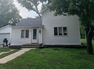 205 5th St S, Swea City, IA 50590