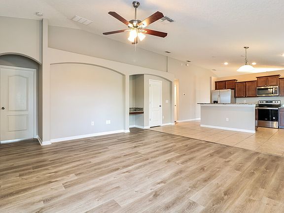 4th image of 509 Vista Ridge Dr